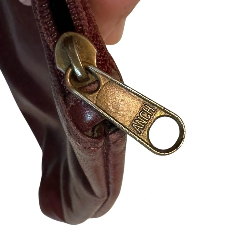 internationale stylish brown